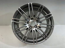 Laden Sie das Bild in den Galerie-Viewer, 1x Alufelge 19 Zoll 8.0" 5x120 37ET 6781046 BMW 3 E90 Rim Wheel FEL8041424606hv