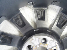 Laden Sie das Bild in den Galerie-Viewer, 1x Alufelge 16 Zoll 6.0&quot; 5x100 50ET CMS10582 Toyota IV Yaris Rim Wheel