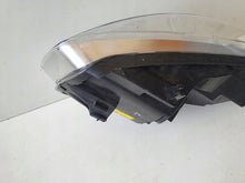 Laden Sie das Bild in den Galerie-Viewer, Frontscheinwerfer Kia Venga 92102-1P000 Rechts Scheinwerfer Headlight