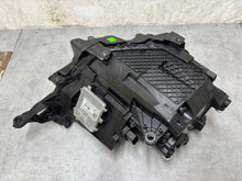 Laden Sie das Bild in den Galerie-Viewer, Frontscheinwerfer Skoda Kamiq 655941015C 85122000 Full LED Links Headlight SCH8200986168mn