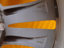 Load image into Gallery viewer, 1x Alufelge 18 Zoll 8.0" 5x120 30ET Glanz Silber 6775403 BMW Rim Wheel FEL4079132224um