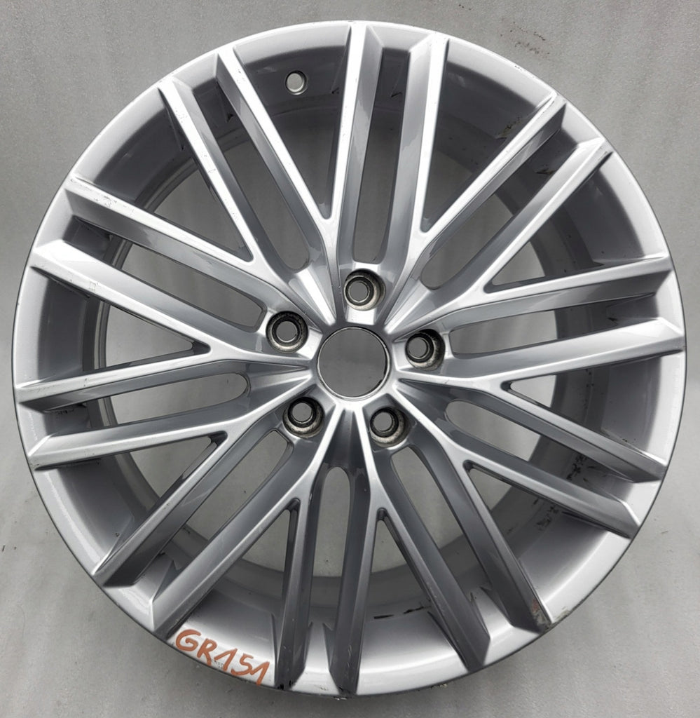 1x Alufelge 18 Zoll 7.0" 5x112 45ET Glanz Silber 575601025D Seat Ateca Rim Wheel FEL9303173580xk