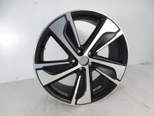 Laden Sie das Bild in den Galerie-Viewer, 1x Alufelge 19 Zoll 7.5" 5x108 47 5ET L1TC-1007-GA Ford Puma Rim Wheel FEL2747156106ak
