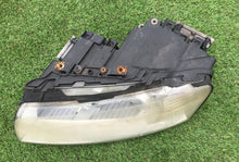 Laden Sie das Bild in den Galerie-Viewer, Frontscheinwerfer Audi A8 Links Scheinwerfer Headlight