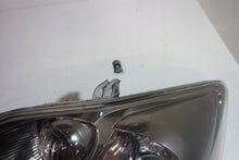 Laden Sie das Bild in den Galerie-Viewer, Frontscheinwerfer Toyota Auris 81150-02480 Xenon Links Scheinwerfer Headlight
