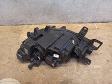 Laden Sie das Bild in den Galerie-Viewer, Frontscheinwerfer VW Id.4 11B941006B Rechts Scheinwerfer Headlight SCH4771691288in