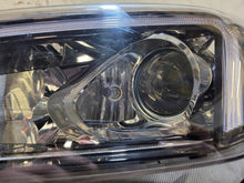 Laden Sie das Bild in den Galerie-Viewer, Frontscheinwerfer Hyundai Tucson 18237795314 Links Scheinwerfer Headlight SCH5557025983ya