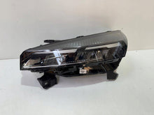 Load image into Gallery viewer, Frontscheinwerfer Renault Clio I V 260600149R Links Scheinwerfer Headlight SCH6484038481xg
