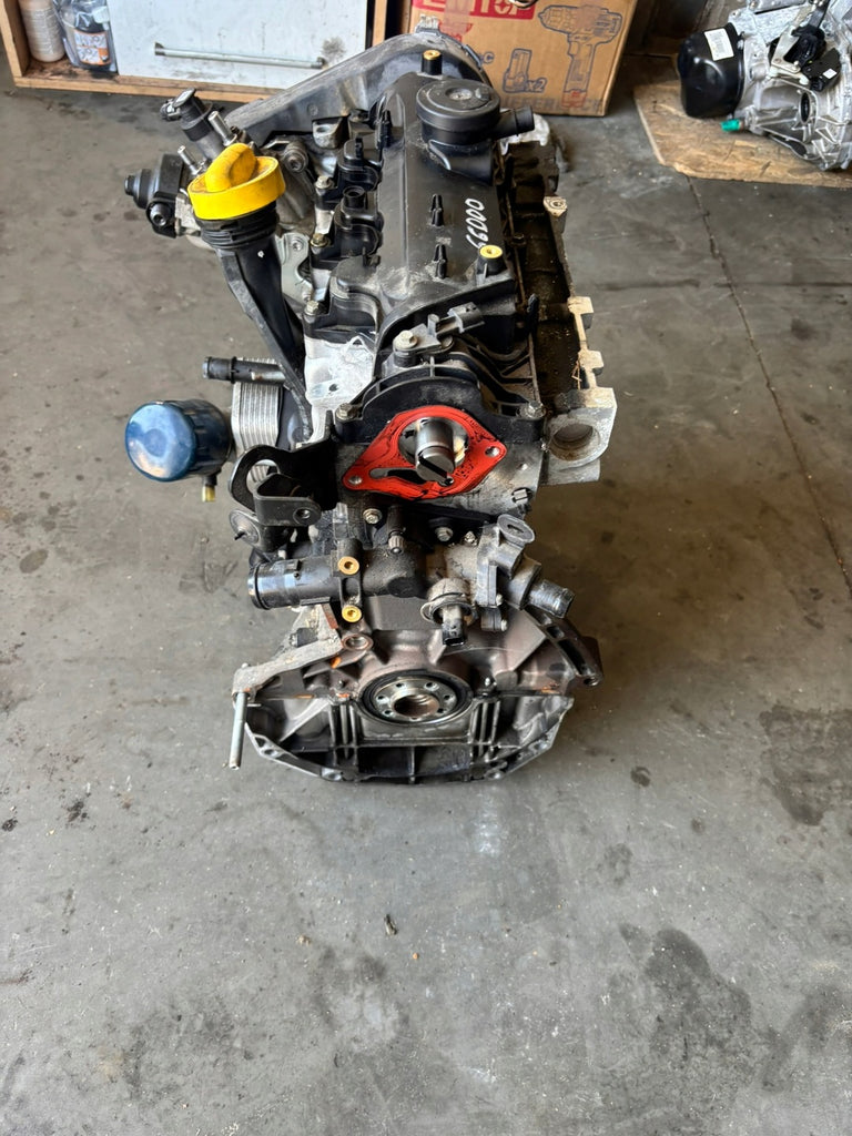 Motor Renault I 110421615 1.5 DCI 66TKm Diesel Engine Unkomplett