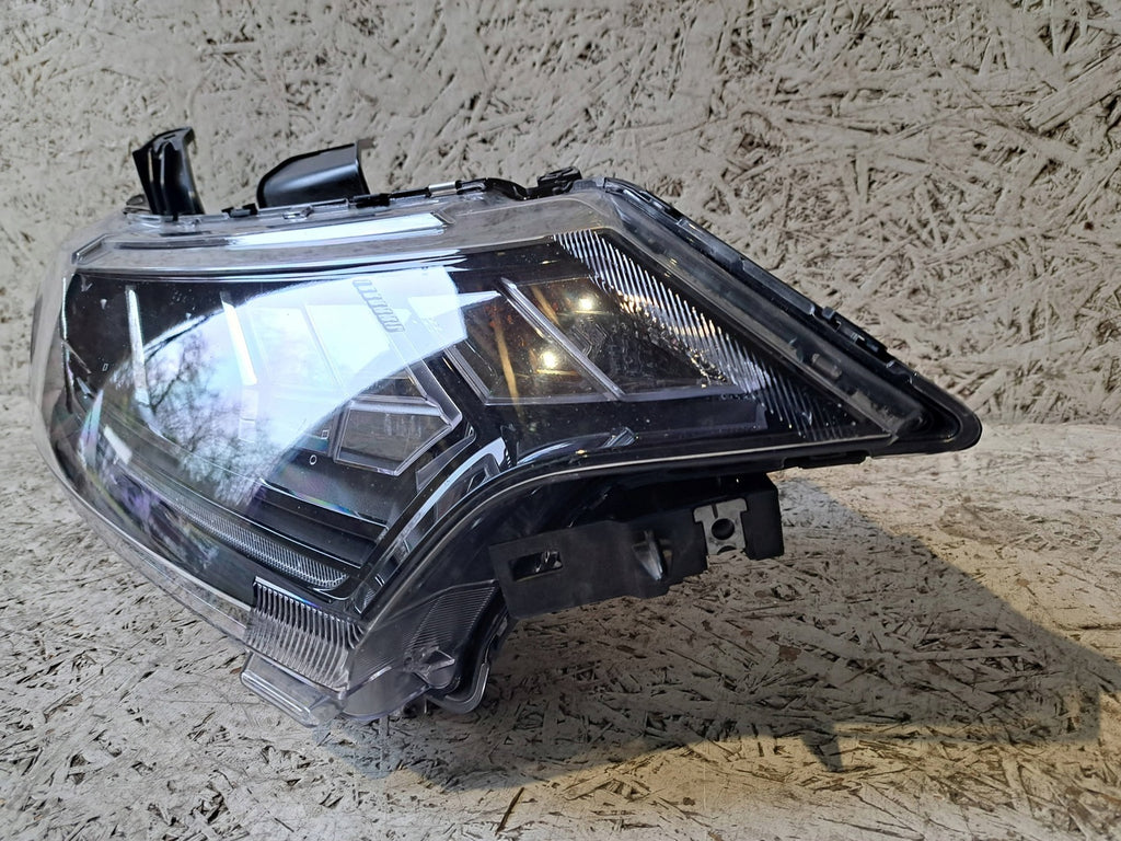 Frontscheinwerfer Mitsubishi Outlander III 8301D3-32 LED Rechts Headlight