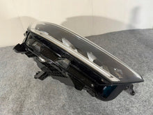 Laden Sie das Bild in den Galerie-Viewer, Frontscheinwerfer VW T-Roc 2GA941006F LED Rechts Scheinwerfer Headlight SCH7459008764wh