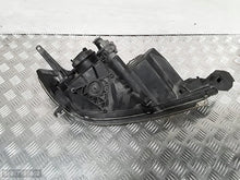 Laden Sie das Bild in den Galerie-Viewer, Frontscheinwerfer Mazda 3 P2951L Links Scheinwerfer Headlight SCH9018558213et