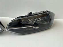 Load image into Gallery viewer, Frontscheinwerfer VW Polo 2G1941005 2G1941006 Ein Satz Scheinwerfer Headlight