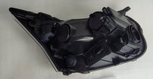 Laden Sie das Bild in den Galerie-Viewer, Frontscheinwerfer Ford Transit GK31-13W030-BA Links Scheinwerfer Headlight
