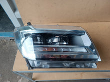 Load image into Gallery viewer, Frontscheinwerfer VW Crafter 7C1941036B Full LED Rechts Scheinwerfer Headlight SCH2757333381df