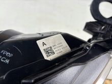 Load image into Gallery viewer, Frontscheinwerfer Mazda III 8972254303 Ein Stück (Rechts oder Links) Headlight