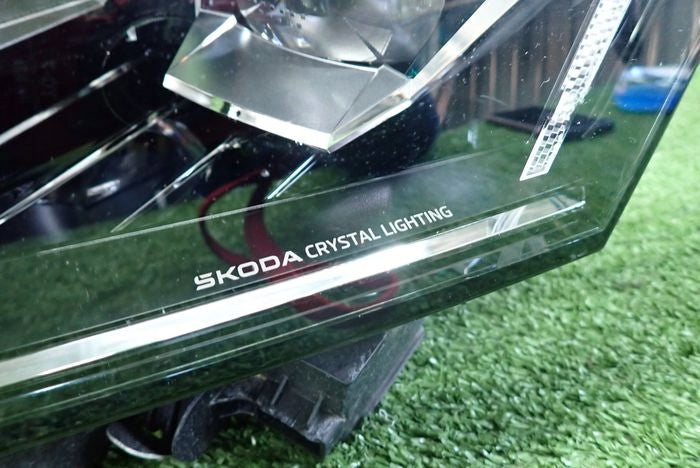 Frontscheinwerfer Skoda Octavia IV 5E4941035 Links Scheinwerfer Headlight SCH2993543872xt
