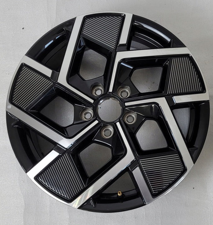 1x Alufelge 18 Zoll 7.0" 5x114.3 40ET Rim Wheel FEL4814615877ib