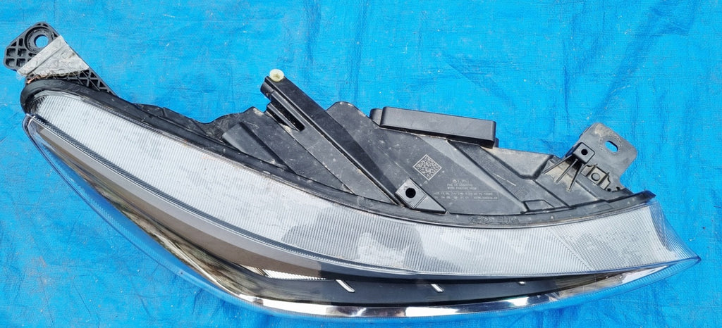 Frontscheinwerfer Ford Focus 00229242 0022631 NX7B13014CF Rechts Headlight SCH5604429865vv