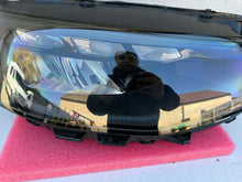 Laden Sie das Bild in den Galerie-Viewer, Frontscheinwerfer VW Transporter S741-13E014-AD Rechts Scheinwerfer Headlight SCH1355212477fg