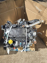 Load image into Gallery viewer, Motor Nissan Renault M9R833 2.0 DCI 150PS 110kW 2008 Diesel Engine Komplett