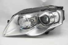 Laden Sie das Bild in den Galerie-Viewer, Frontscheinwerfer VW Passat 3C0941751K Links Scheinwerfer Headlight SCH3062170557jv
