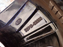 Laden Sie das Bild in den Galerie-Viewer, 1x Alufelge 16 Zoll 6.5&quot; 5x114.3 40ET 52910-CR200 Kia Rim Wheel