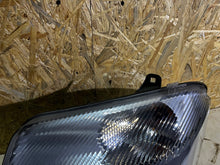 Load image into Gallery viewer, Frontscheinwerfer Mercedes-Benz Sprinter A9068202461 Rechts oder Links