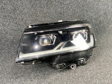 Laden Sie das Bild in den Galerie-Viewer, Frontscheinwerfer VW T6 7L1941035B Links Scheinwerfer Headlight
