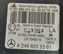 Laden Sie das Bild in den Galerie-Viewer, Frontscheinwerfer Mercedes-Benz W246 A2468205361 Links Scheinwerfer Headlight SCH2218117317dx