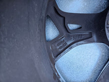Load image into Gallery viewer, 1x Alufelge 19 Zoll 7.5" 5x114.3 50 5ET 52910-F1510 Kia Sportage Rim Wheel FEL4480095349gf
