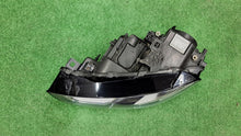 Laden Sie das Bild in den Galerie-Viewer, Frontscheinwerfer Audi A5 8T0941005C Links Scheinwerfer Headlight