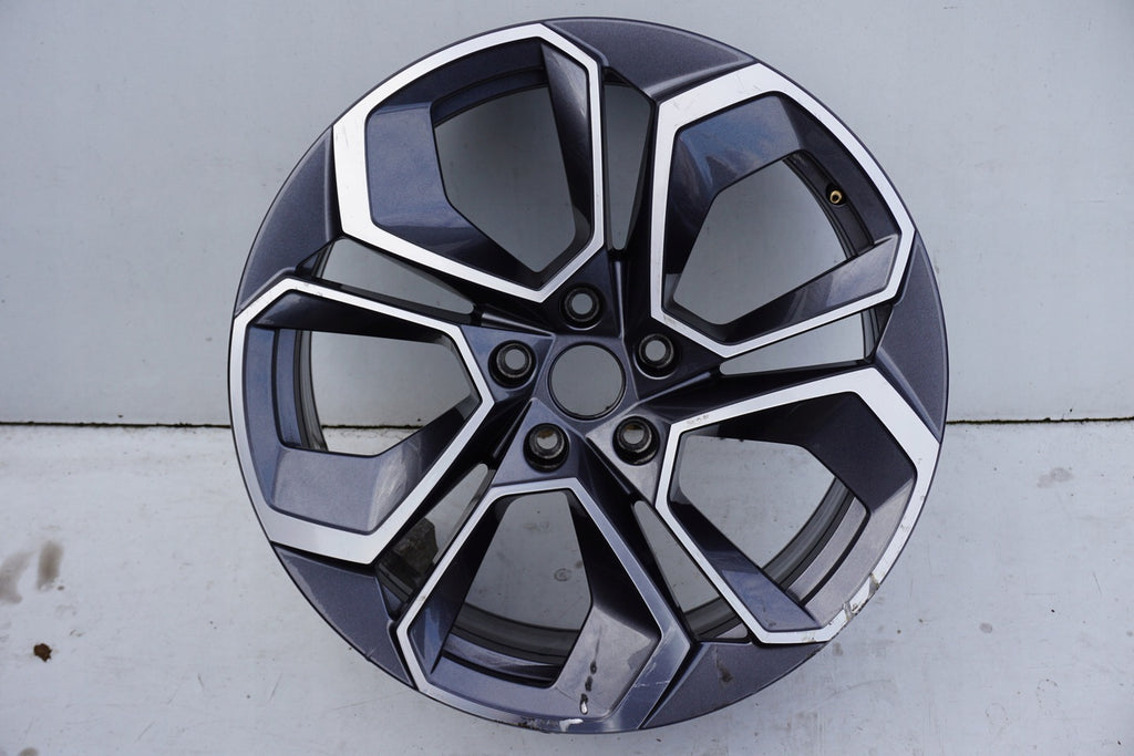 1x Alufelge 19 Zoll 7.5" 5x112 48ET 5E3601025T Skoda Octavia 5e3 Rim Wheel