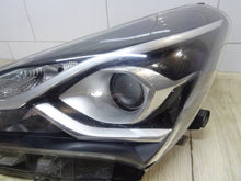 Load image into Gallery viewer, Frontscheinwerfer Toyota Yaris LED Links Scheinwerfer Headlight