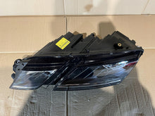 Laden Sie das Bild in den Galerie-Viewer, Frontscheinwerfer Skoda Octavia III 5E1941015E LED Ein Stück (Rechts oder Links) SCH8074956712mu