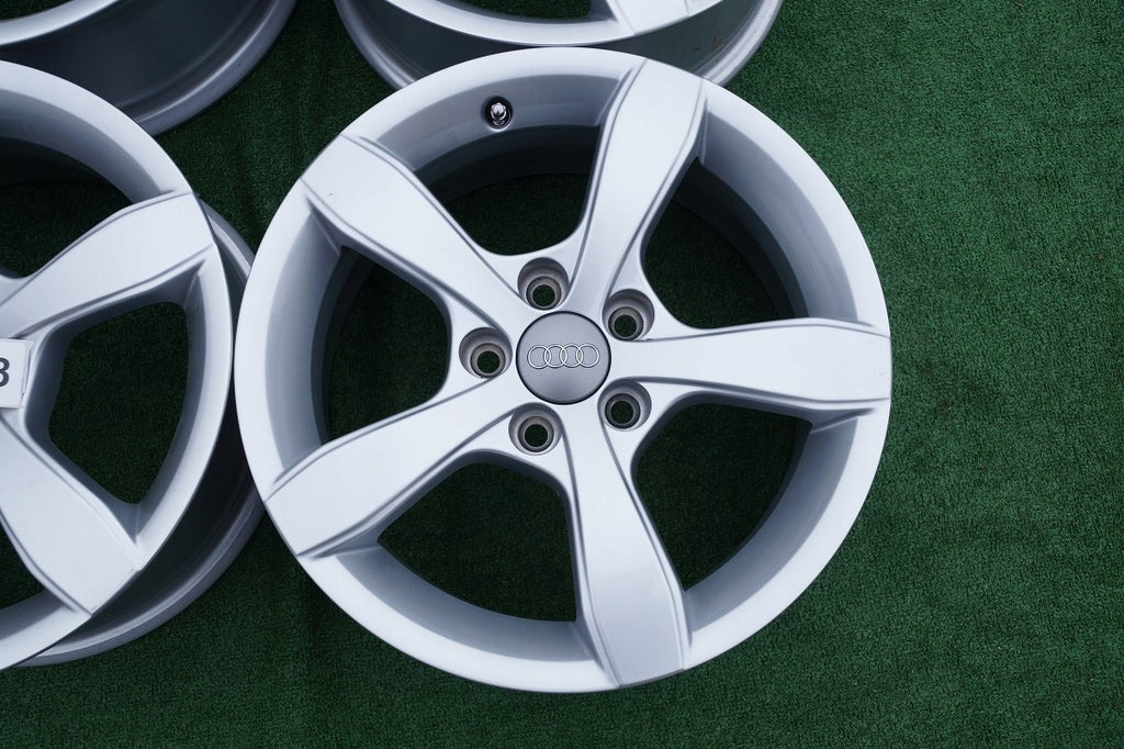 4x Alufelge 15 Zoll 6.0" 5x100 29ET Glanz Silber 8X0071495 Audi A1 Rim Wheel FEL4622761692vr