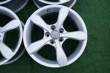 Laden Sie das Bild in den Galerie-Viewer, 4x Alufelge 15 Zoll 6.0" 5x100 29ET Glanz Silber 8X0071495 Audi A1 Rim Wheel FEL4622761692vr