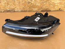 Laden Sie das Bild in den Galerie-Viewer, Frontscheinwerfer VW T Cross 2GM941005B Links Scheinwerfer Headlight SCH6111486239as