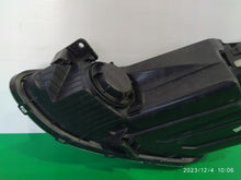 Load image into Gallery viewer, Frontscheinwerfer Hyundai I10 92102-B9000 Rechts Scheinwerfer Headlight
