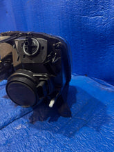 Laden Sie das Bild in den Galerie-Viewer, Frontscheinwerfer Dacia Duster 260100156R Rechts Scheinwerfer Headlight SCH3117184202dn