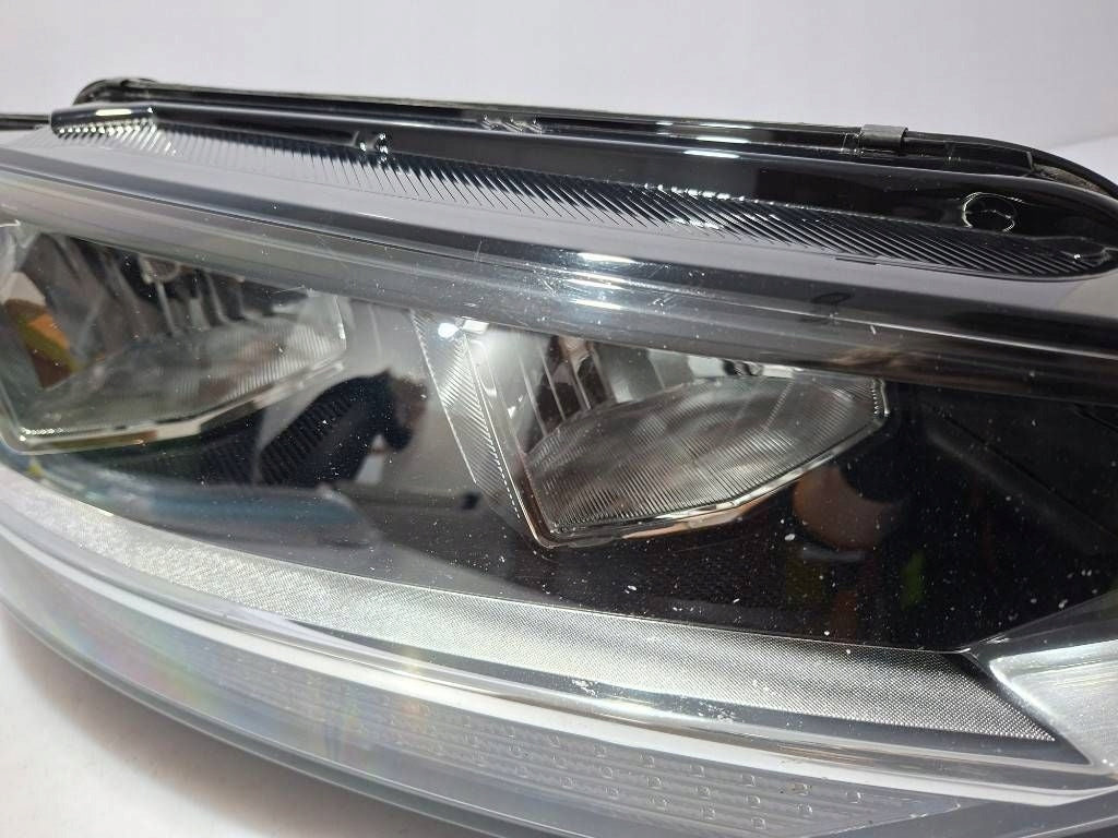 Frontscheinwerfer VW Touran 5TB941006A Rechts Scheinwerfer Headlight SCH7101664605ku
