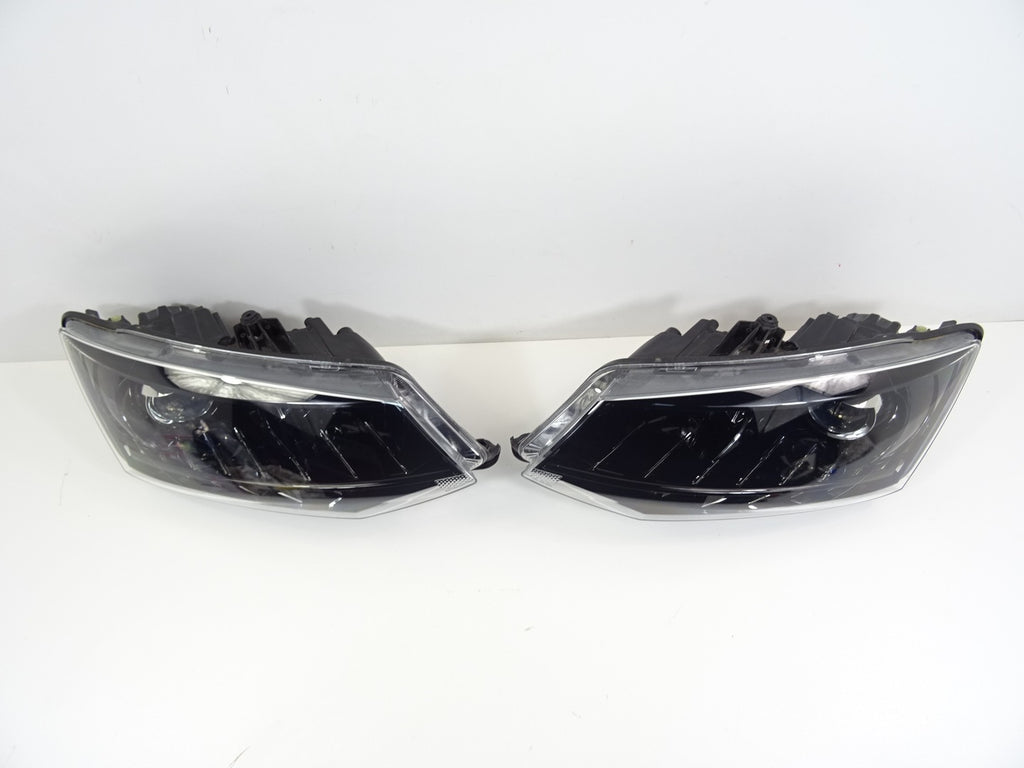 Frontscheinwerfer Skoda I 6V1941015B 6V1941016B Ein Stück (Rechts oder Links) SCH1634436961yb