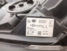 Laden Sie das Bild in den Galerie-Viewer, Frontscheinwerfer Mercedes-Benz Vito W447 A4479067700 Links Headlight