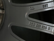 Laden Sie das Bild in den Galerie-Viewer, 1x Alufelge 18 Zoll 8.5&quot; 5x112 50ET Glanz Silber 8S0601025 Audi Rim Wheel