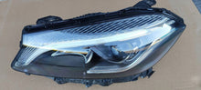 Laden Sie das Bild in den Galerie-Viewer, Frontscheinwerfer Mercedes-Benz W176 A1769067500 Links Scheinwerfer Headlight SCH7499554557ud