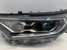 Load image into Gallery viewer, Frontscheinwerfer Toyota V Full LED Links Scheinwerfer Headlight SCH2211563978sm