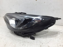 Laden Sie das Bild in den Galerie-Viewer, Frontscheinwerfer Opel Astra 7963100002 LED Links Scheinwerfer Headlight SCH7978933754mf
