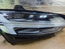 Load image into Gallery viewer, Frontscheinwerfer Volvo V60 S60 22037602000 Rechts Scheinwerfer Headlight SCH5517766516ms