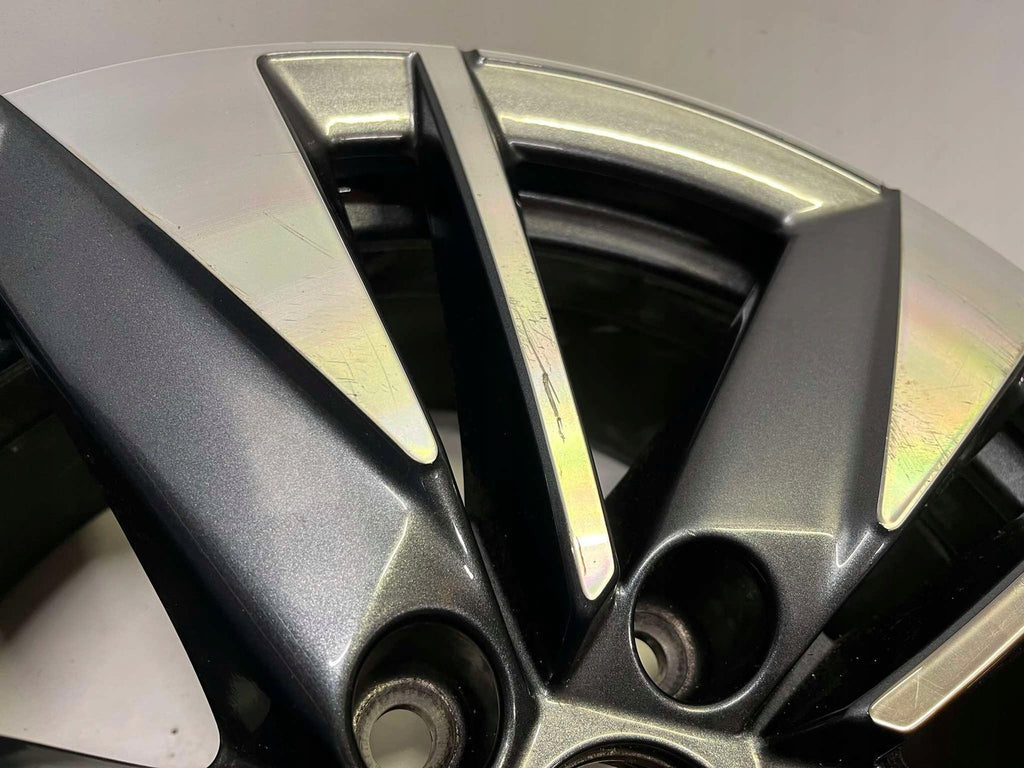 1x Alufelge 17 Zoll 7.0" 5x112 45ET Glanz Graphit 57A601025AA Mg Karoq Rim Wheel