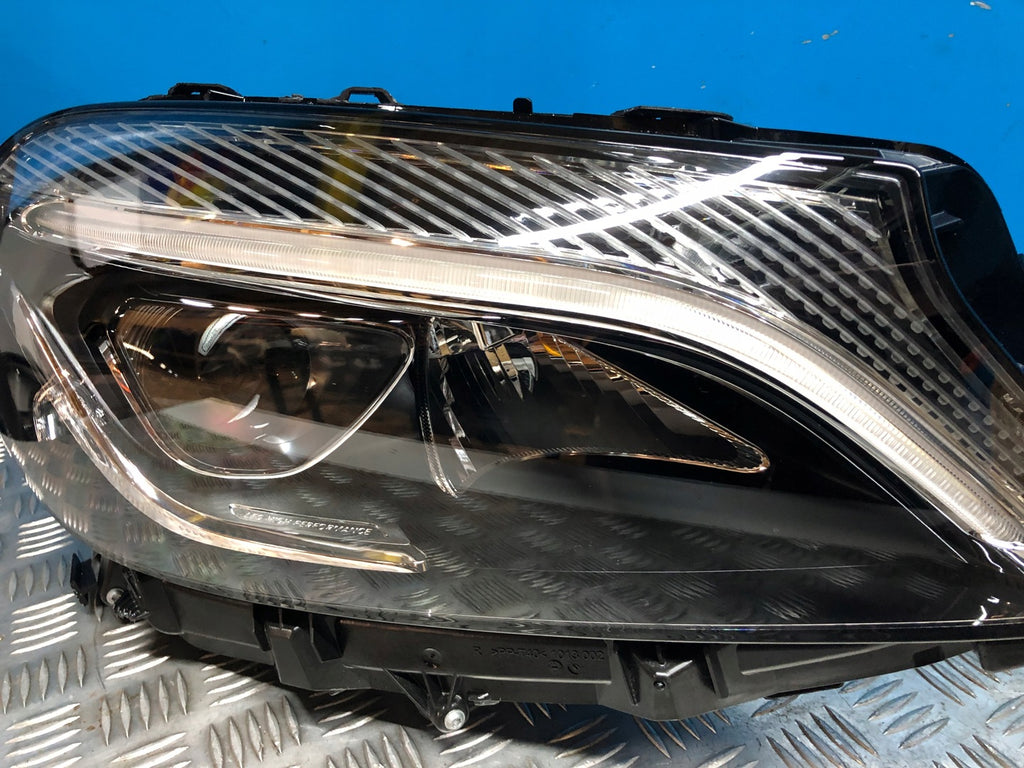 Frontscheinwerfer Mercedes-Benz W176 A1769069000 A1769068900 Ein Satz Headlight SCH4774524142xf